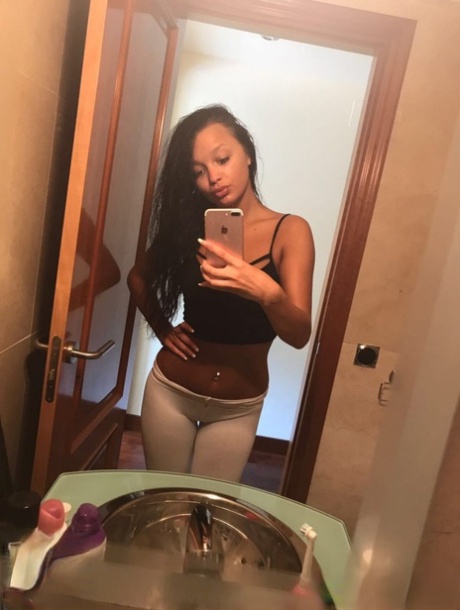Anadolu Kavaği Genç ve Dinamik Üniversiteli Escort Bayan Ekaterina