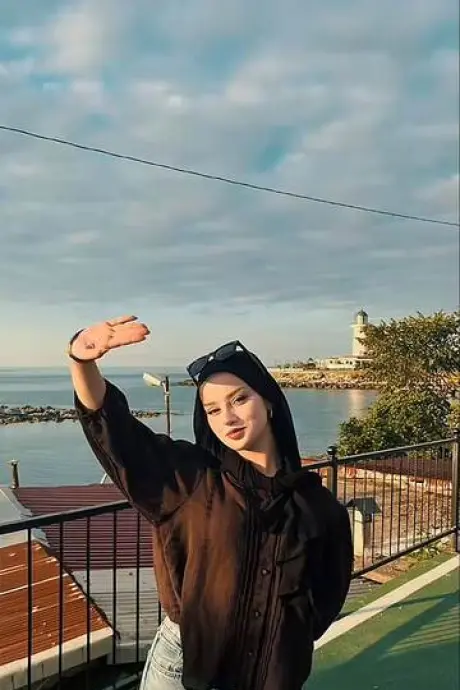 Beykoz Escort Yağmur Fotoğrafı (5)
